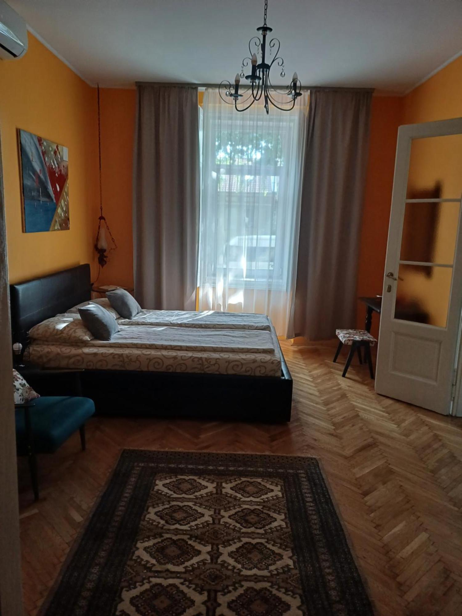 Sombor 19 Central Apartment Exterior photo
